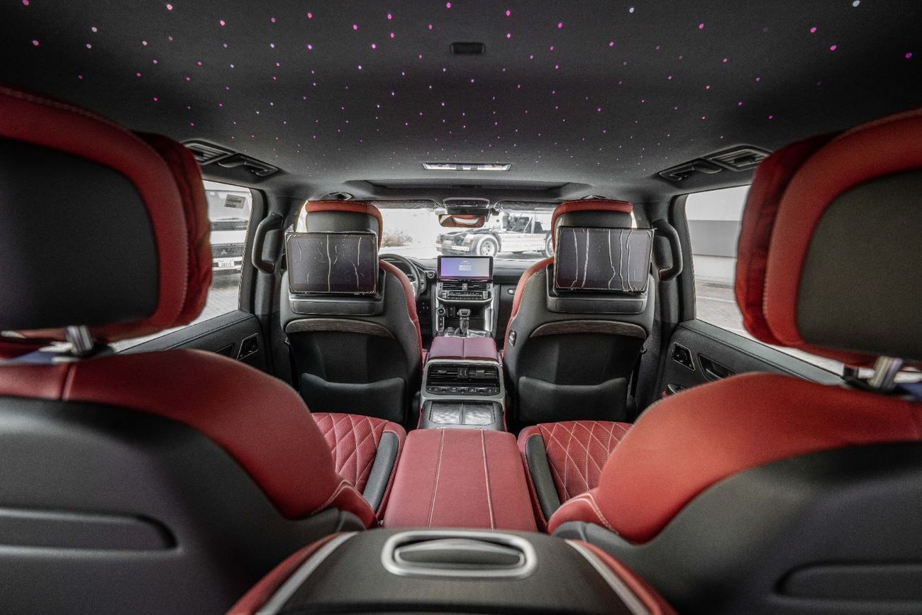 تويوتا لاند كروزر LC300 GR SPORT 3.3L DIESEL FULL OPTION WITH MBS AUTOBIOGRAPHY VIP MASSAGE SEAT AND ROOF STAR LIGHT