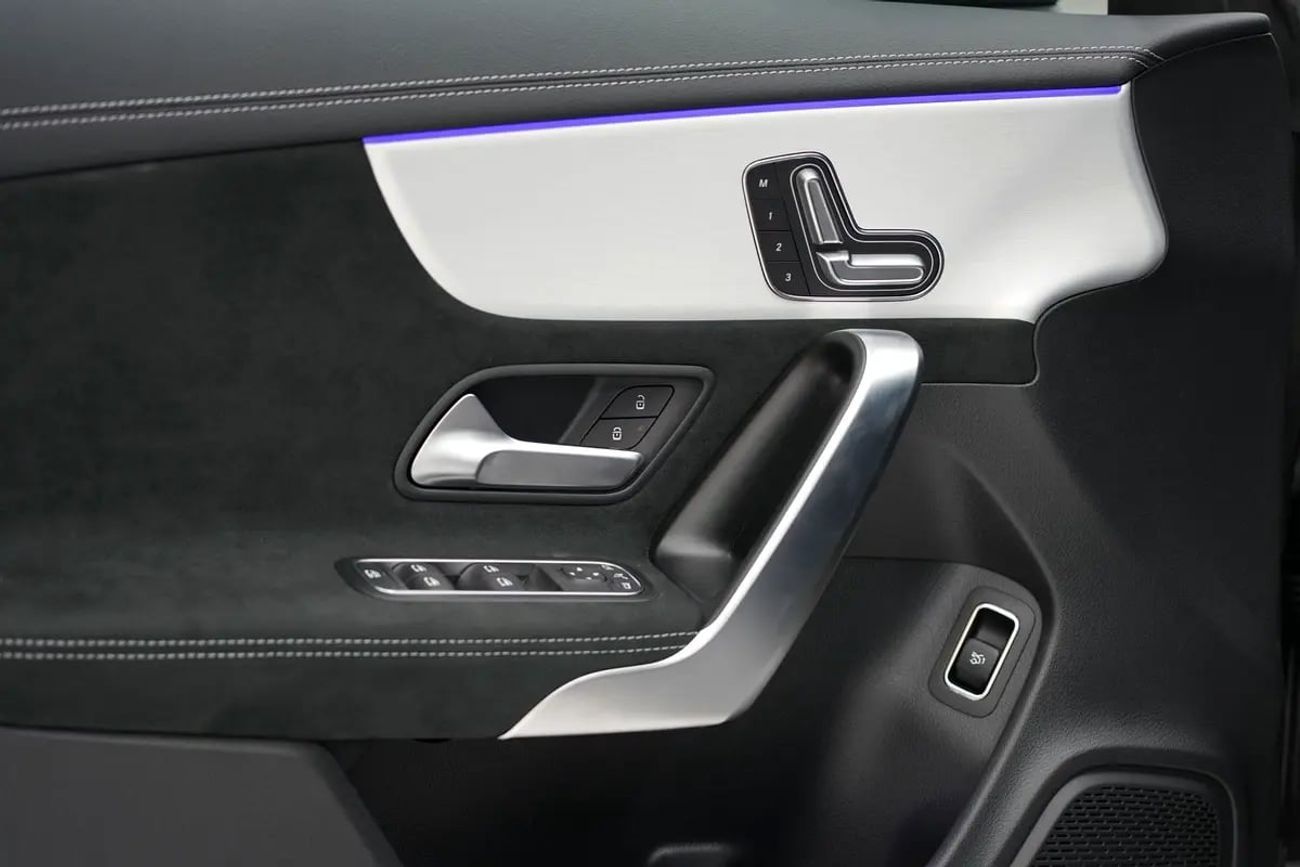 مرسيدس بنز CLA 200 Summer Offer | 200 | GCC 0km | Agency Warranty | AMG Line