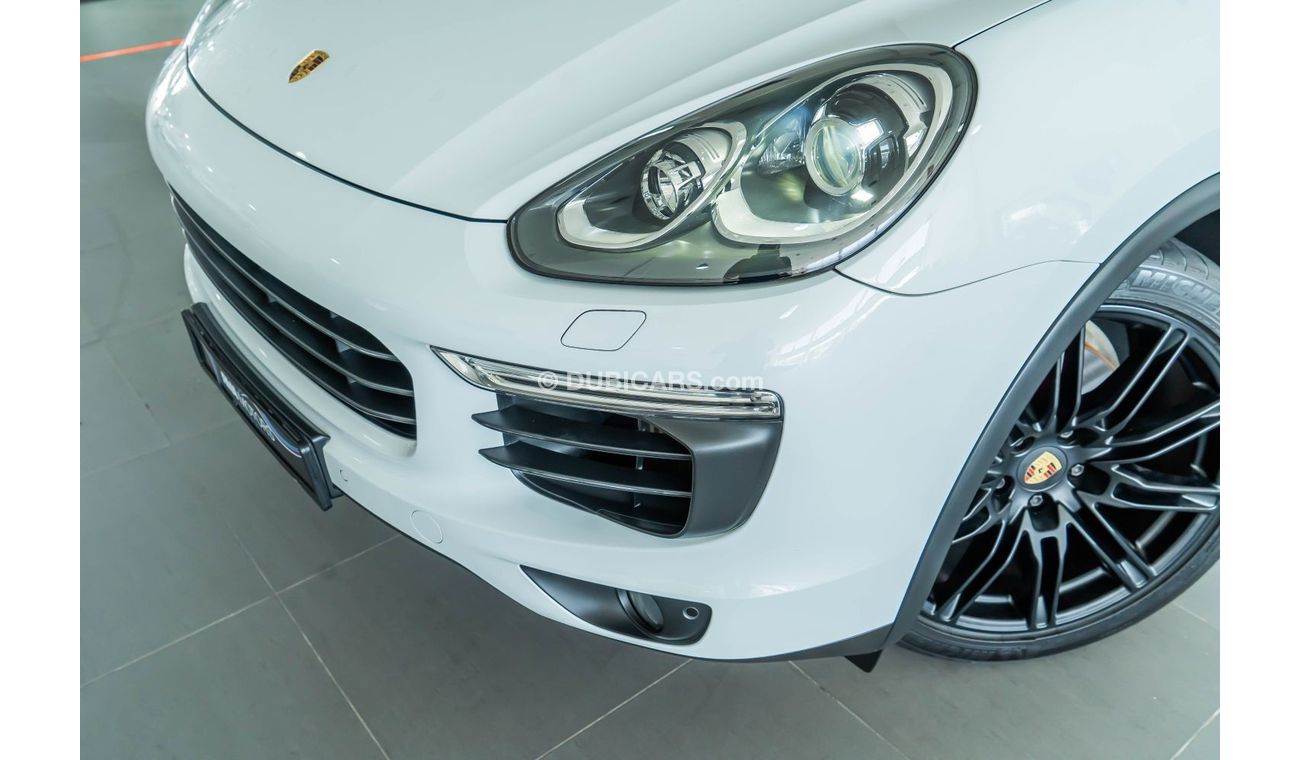 Porsche Cayenne 2015 Porsche Cayenne S 3.6L V6 / Full-Service History