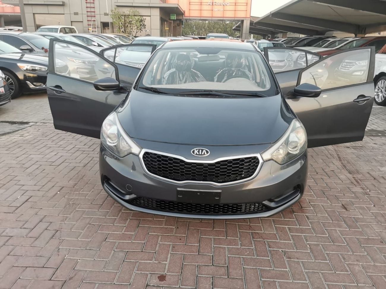 Kia Cerato EX 1.6L In excellent condition and requires no expenses