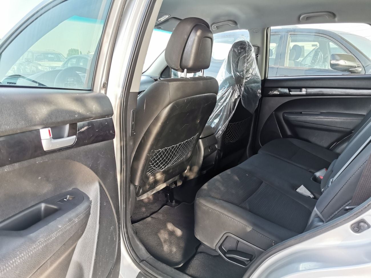 Kia Sorento LX / MID OPT / LOT#82199