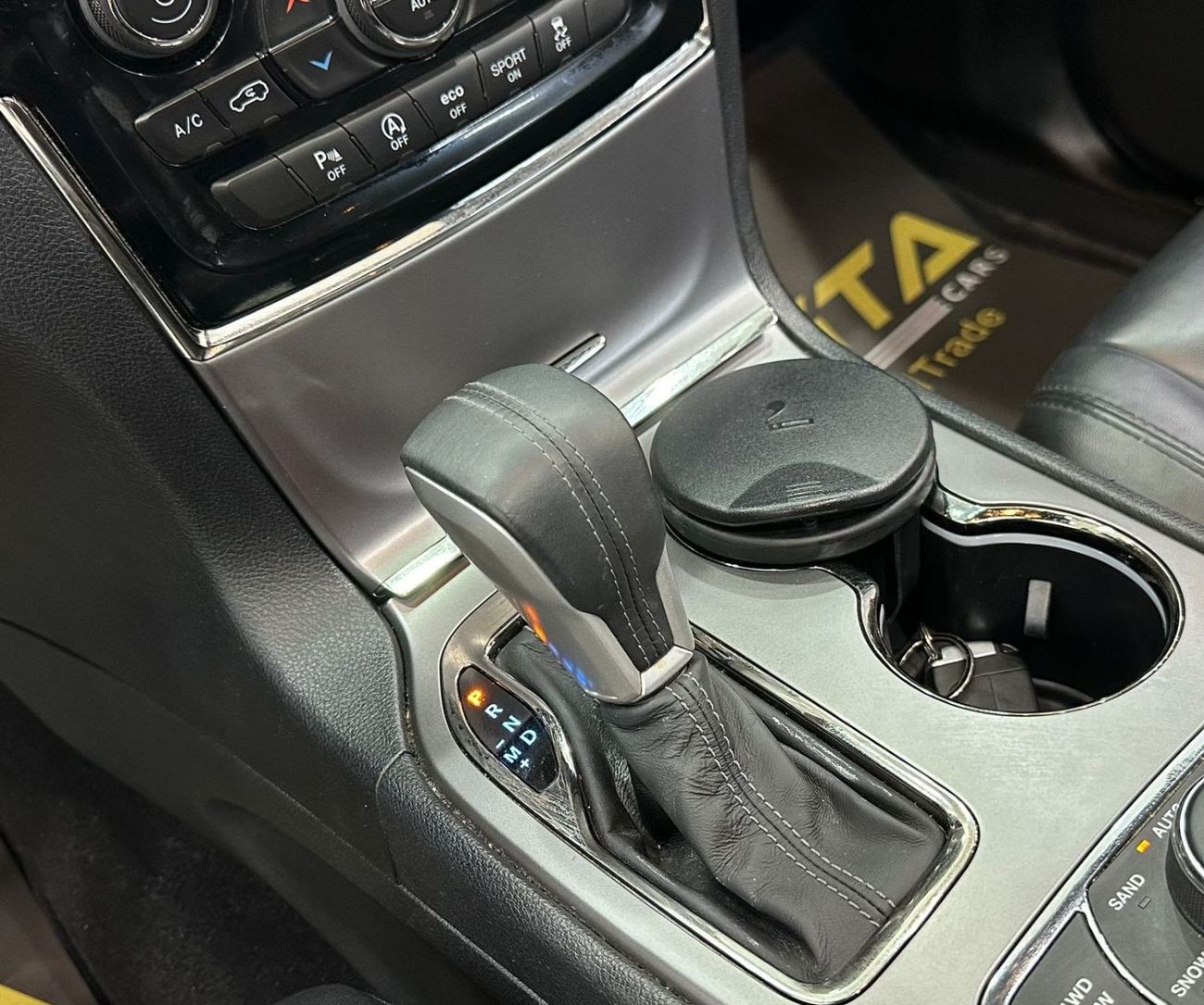 Jeep Grand Cherokee 2019 Jeep Grand Cherokee S, September 2026 Jeep Warranty, Full Jeep Service History, GCC