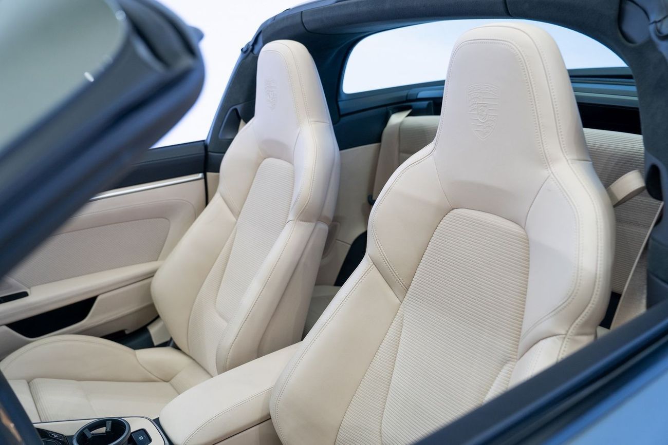 بورش 911 Targa 4S 3.0L (450 HP) Targa