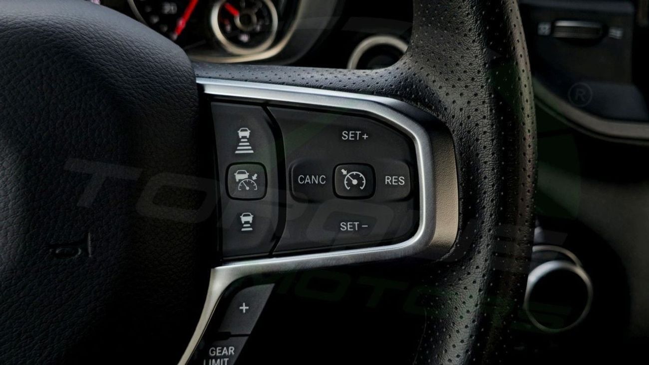 RAM 1500 ( Eid al-Adha Offer ) ( For Export ) 2025 RAM 1500 Tradesman Hurricane SO 3.0TT Crew Cab 4X4 GCC BRA