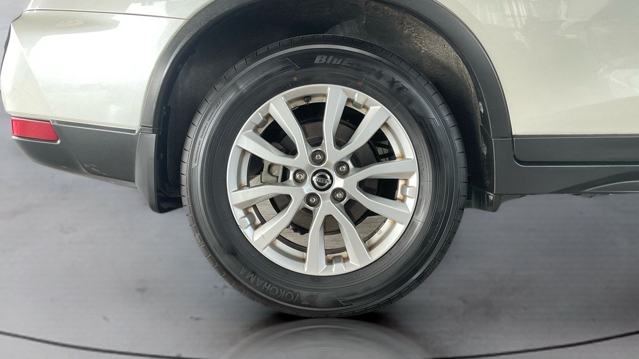 نيسان إكس تريل S | شامل الضمان | 0 ﺪﻔﻋﺓ ﺃﻮﻟﻯ