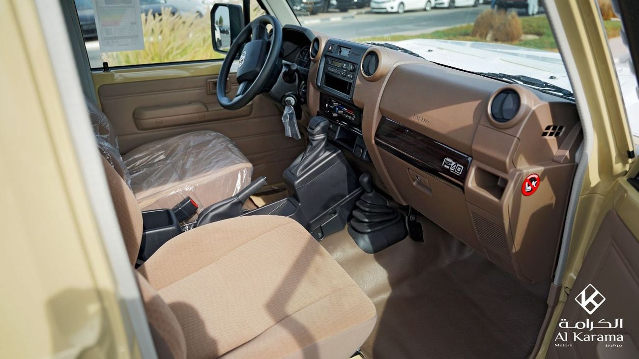 Toyota Land Cruiser Pick Up 4.0L Automatic Drive | Single Cabin Pick up with 4x4 drive and DIff Lock - GCC - Pterol