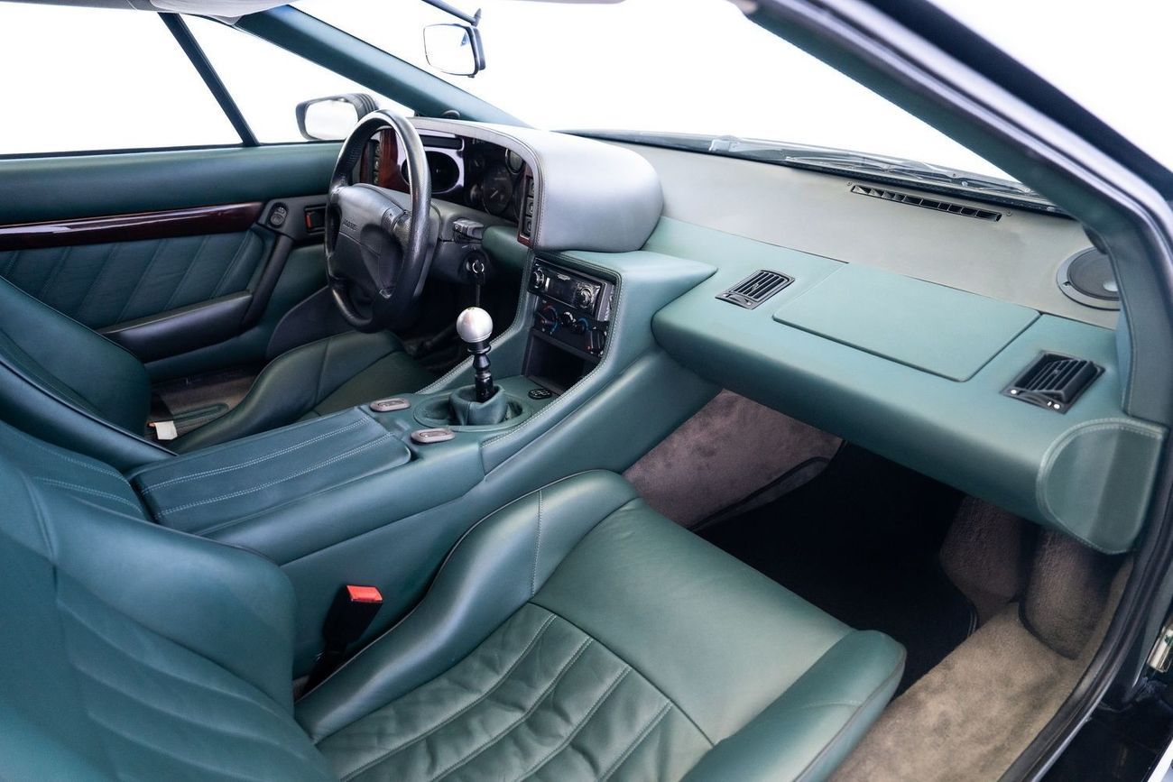 Lotus Esprit Lotus Esprit V8