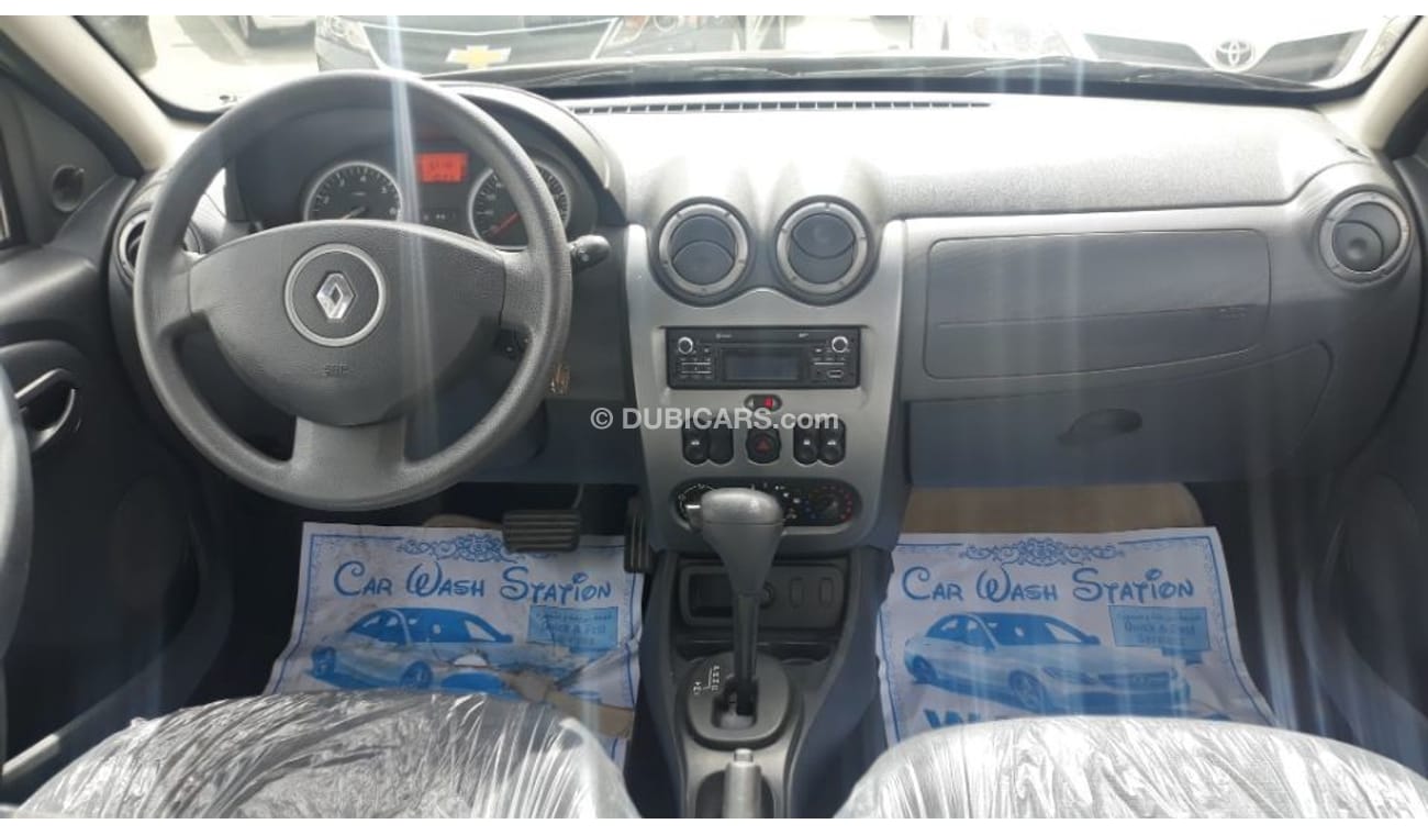 Renault Duster 2014 Gulf Specs Full automatic clean car excellent condition