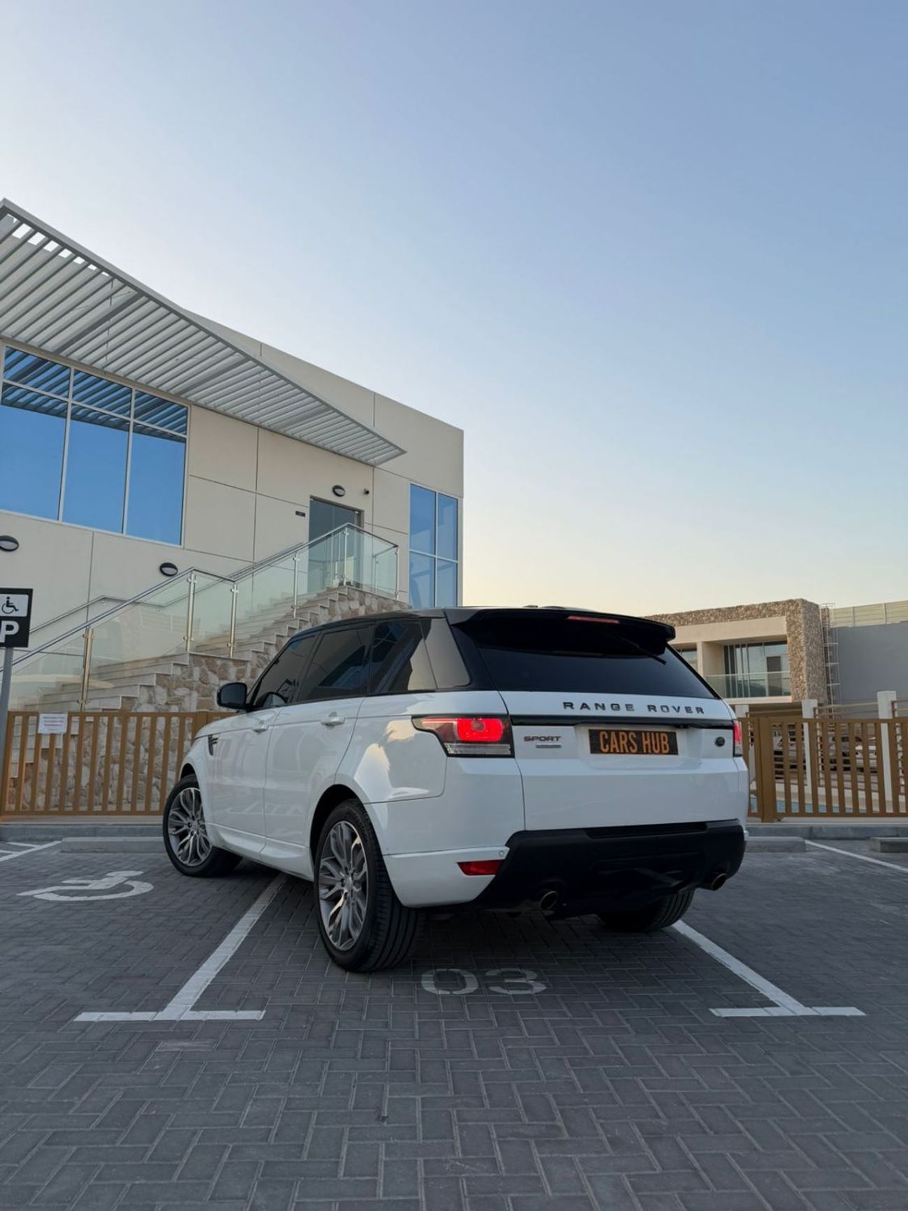 لاند روفر رينج روفر سبورت HSE Dynamic 5.0L (510 HP)