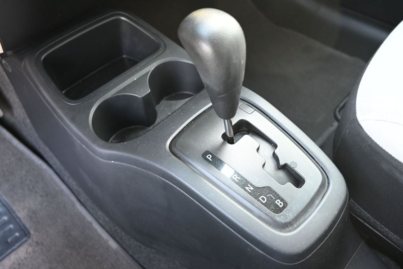 ميتسوبيشي ميراج GLX 1.2L