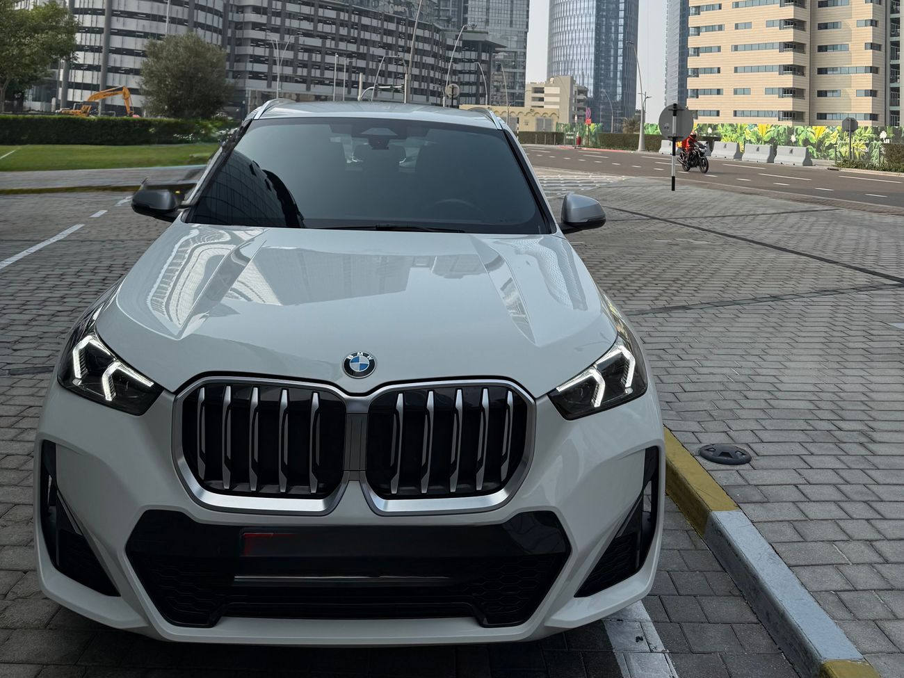 بي أم دبليو X1 xDrive28i
