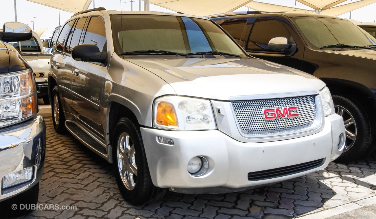 GMC Envoy Denali