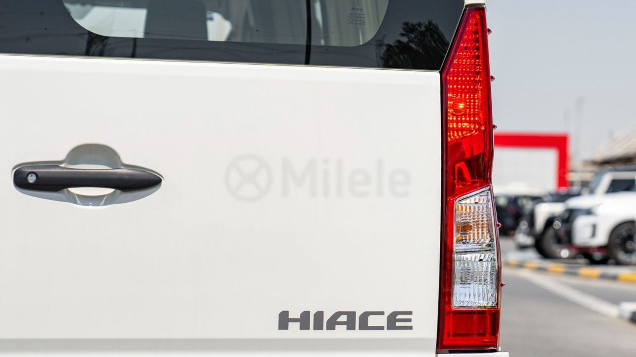 تويوتا هاياس TOYOTA HIACE HR CARGO VAN