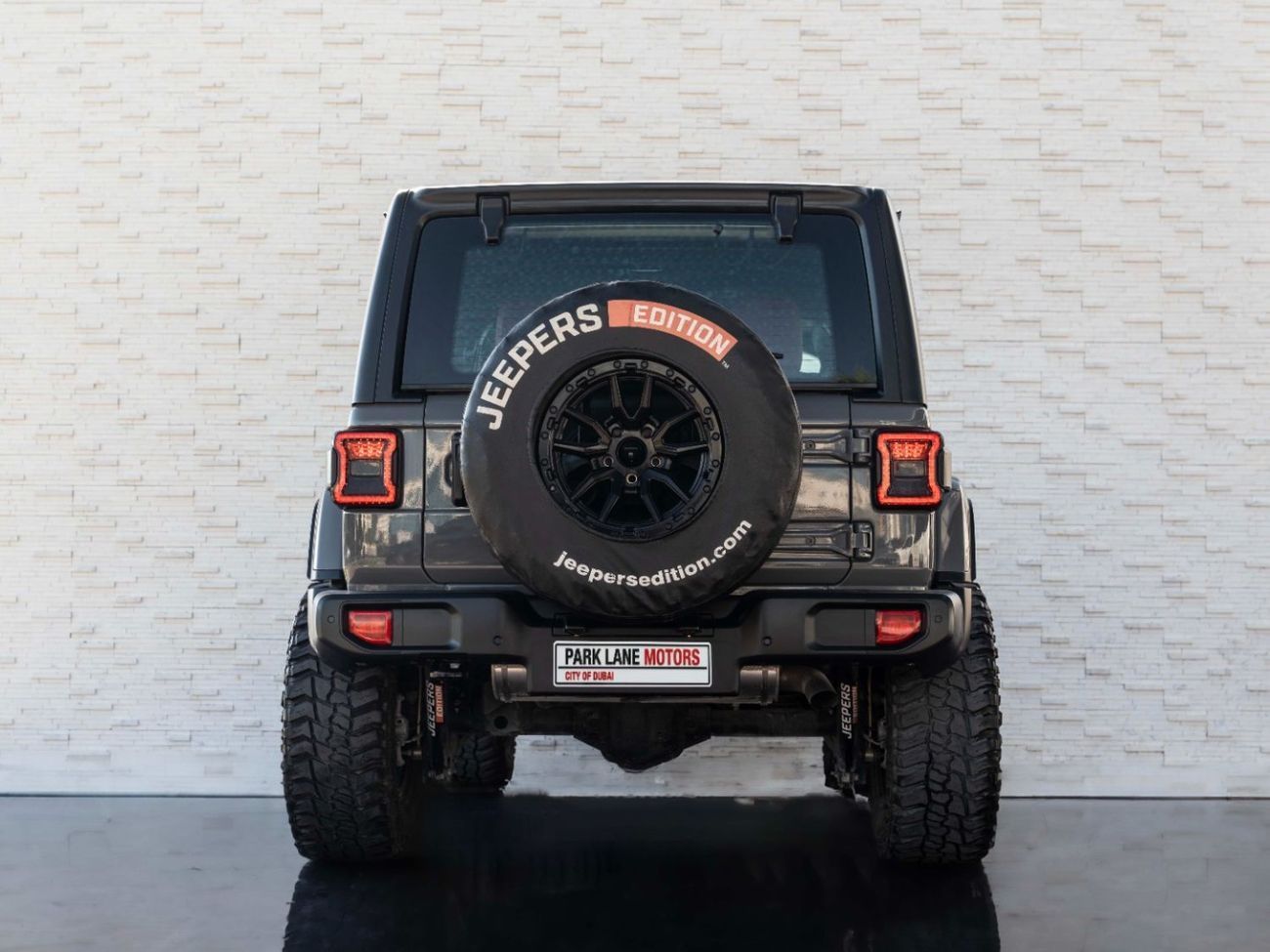 Jeep Wrangler Unlimited Sport 3.6L A/T