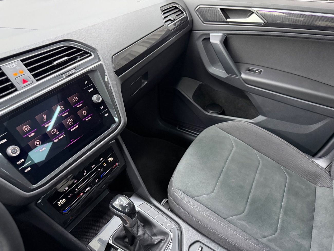 Volkswagen Tiguan 2.0 TSI Elegance