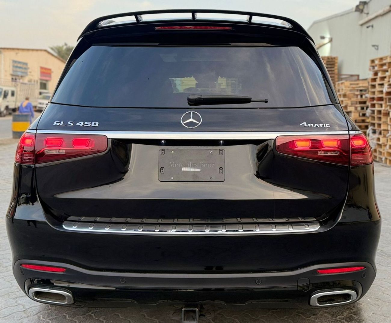 مرسيدس بنز GLS 450 4MATIC