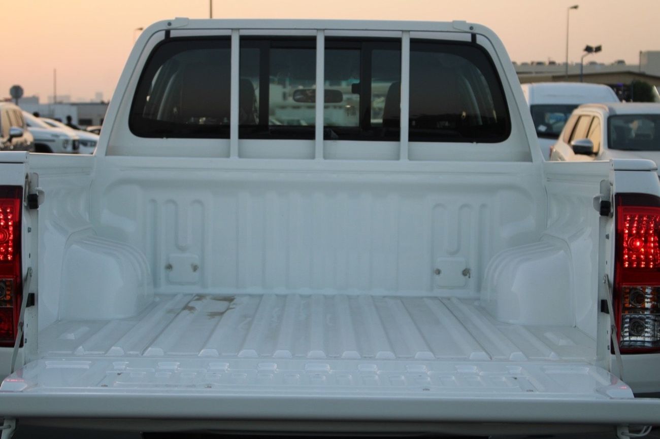 Toyota Hilux DLS 2.7L