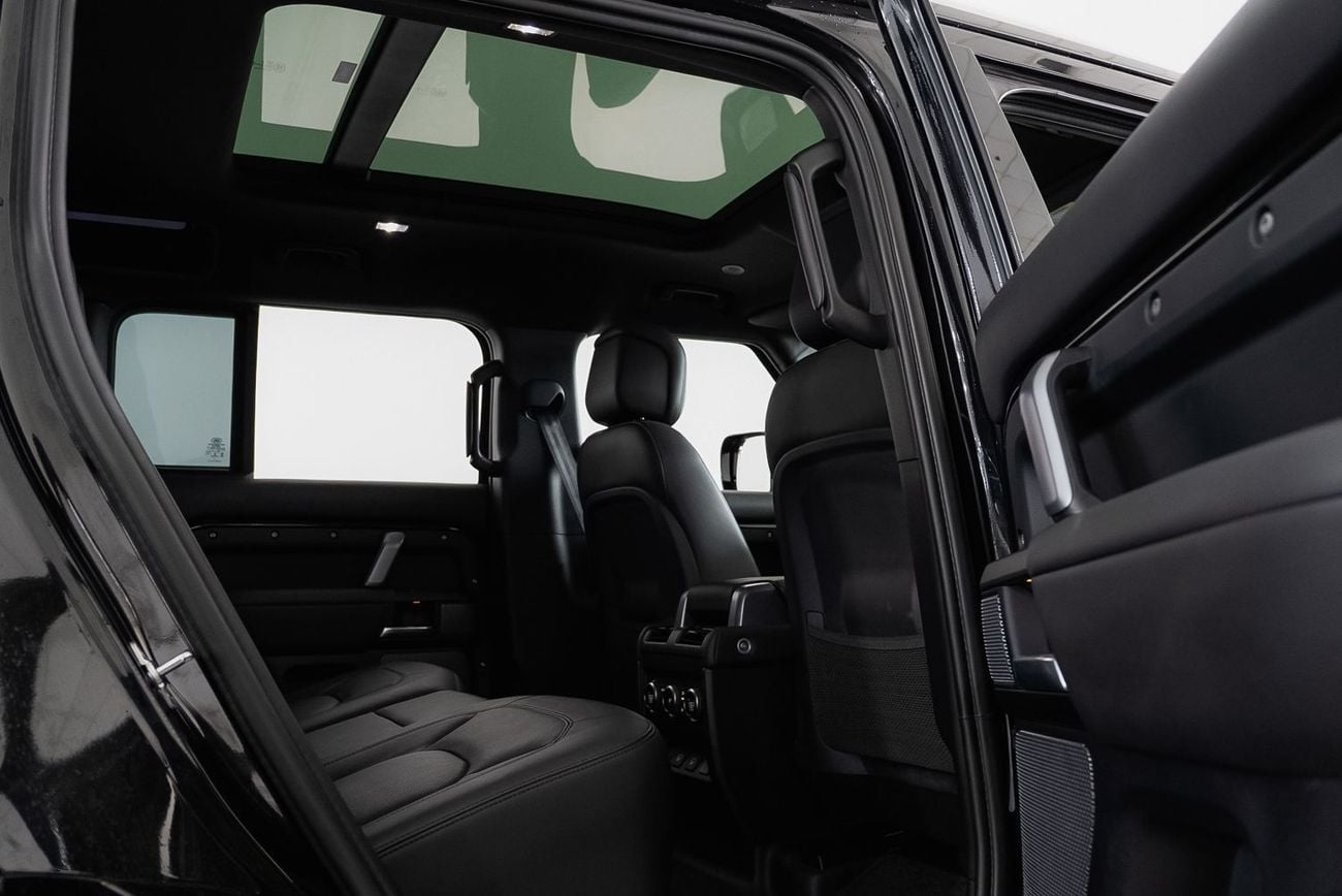 لاند روفر ديفندر 110 X P525 5.0L