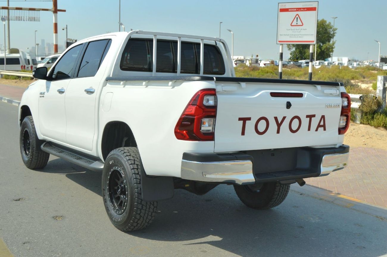 Toyota Hilux Double cabin 2.8L, perfect inside and outside