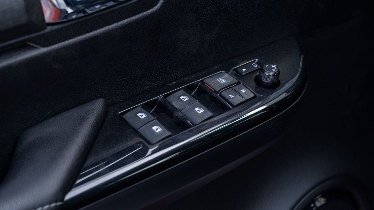 Toyota Hilux TOYOTA HILUX ADVENTURE 4.0 AT 4X4 -2026YM