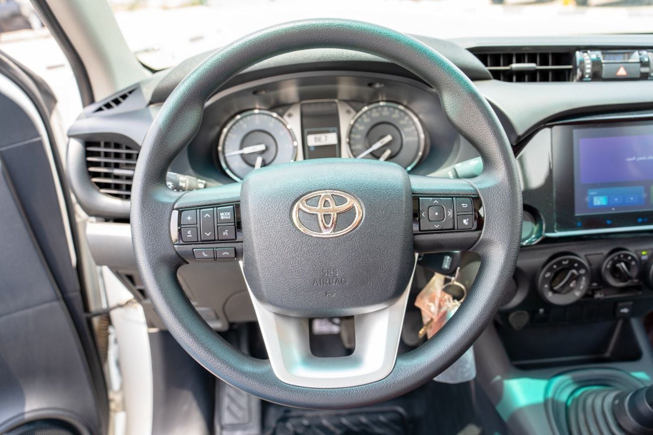 تويوتا هيلوكس Toyota Hilux 2025 2.7L *Petrol