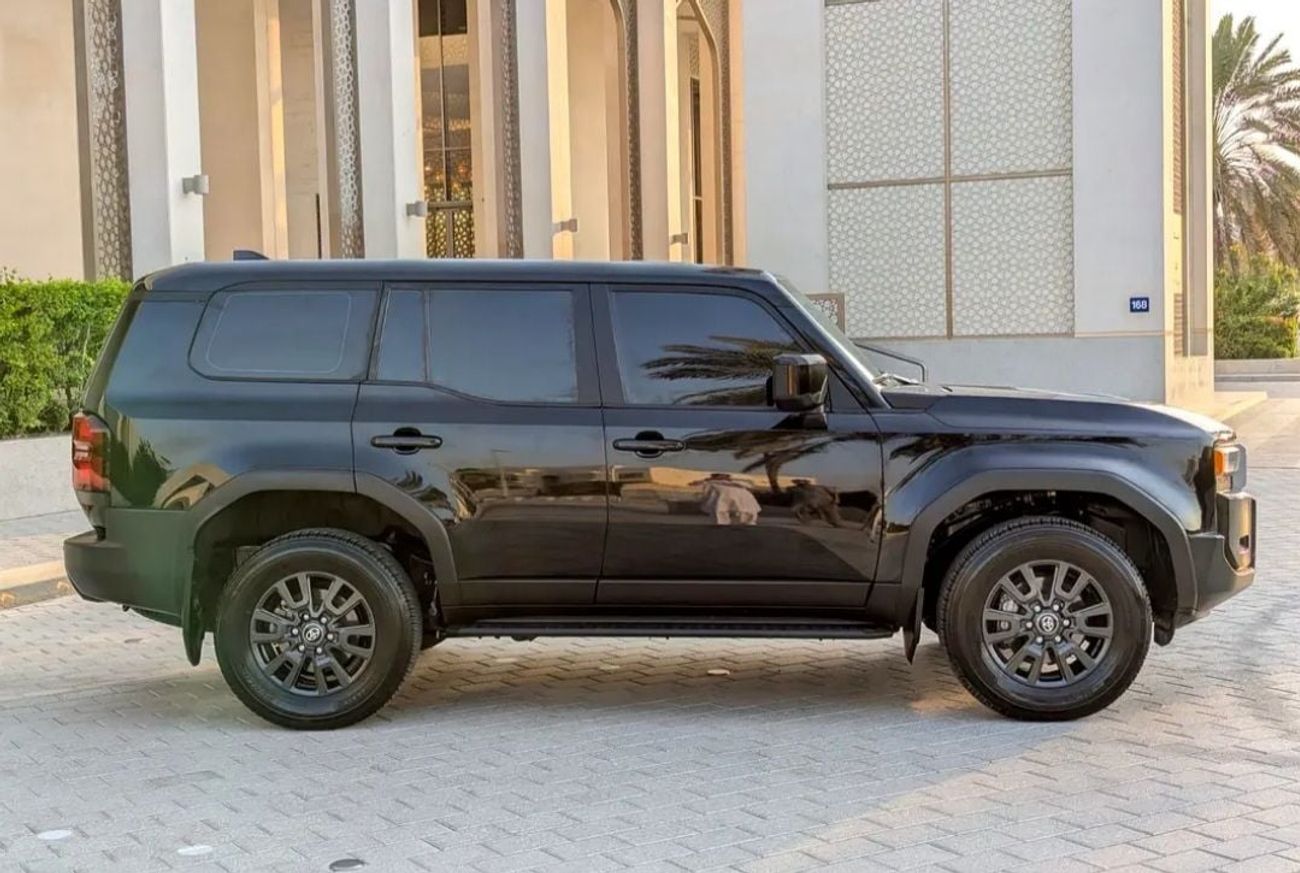 Toyota Prado Toyota landcruise prado 2024Model TXL 2.4L V4 petrol Engine Colour Black push start Transmission Aut