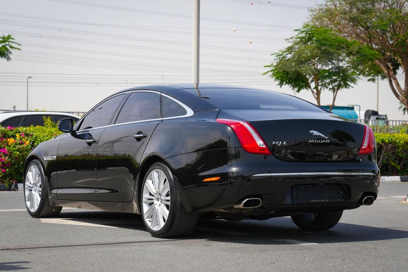 جاكوار XJ L 2011 PORTFOLIO!! 5.0 V8 HSE!! KOREAN SPECS