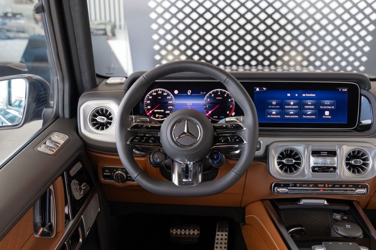 مرسيدس بنز G 63 AMG 4MATIC SUV Mercedes G63 AMG - Double Night Package - Fully Loaded - 2025 GCC SPECS