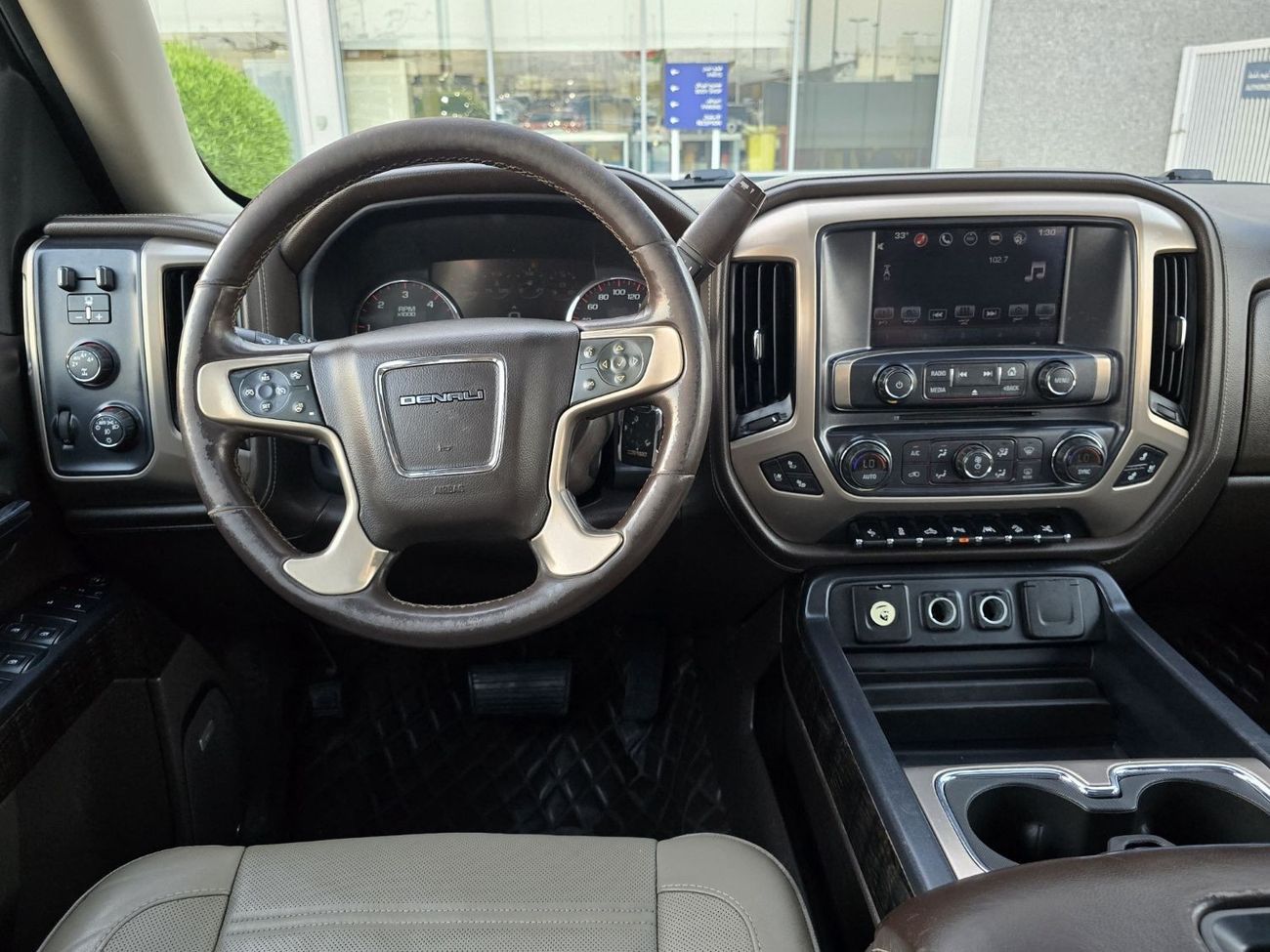 جي أم سي سييرا 1500 Denali 6.2L (425 HP) GMC SIERRA DENALI 2016 GCC 6.2L FULL OPITION // PERFECT CONDITION