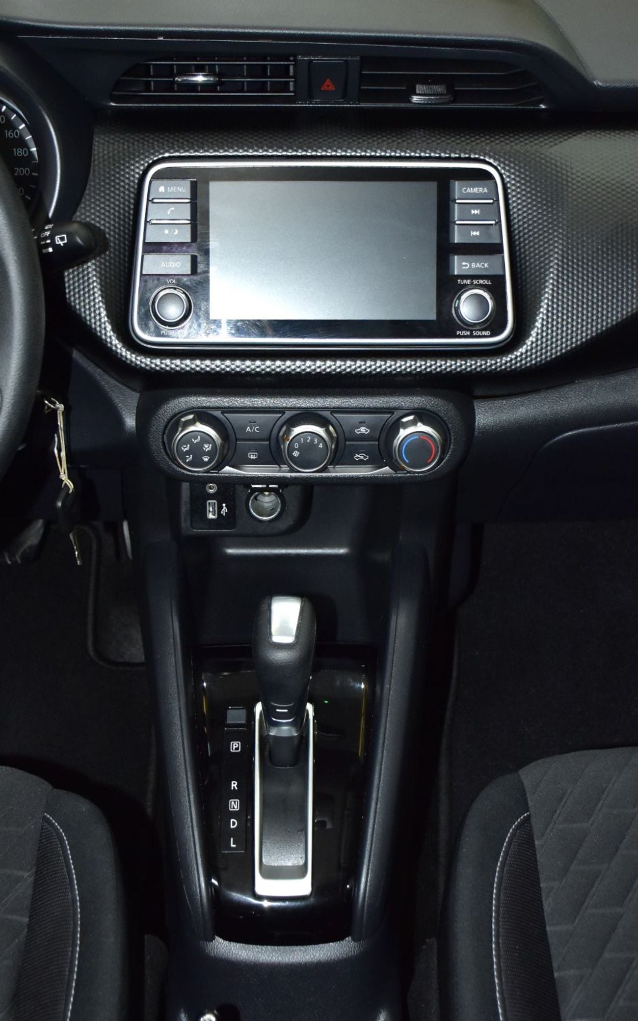 Nissan Kicks EXCELLENT DEAL for our Nissan Kicks ( 2022 Model ) in Grey Color GCC Specs