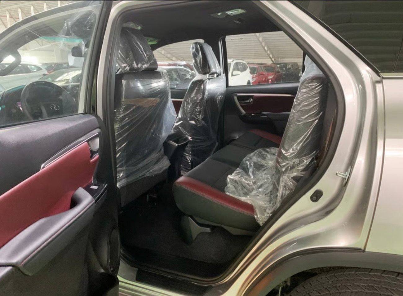 Toyota Fortuner Toyota Fortuner LTD Limited Edition