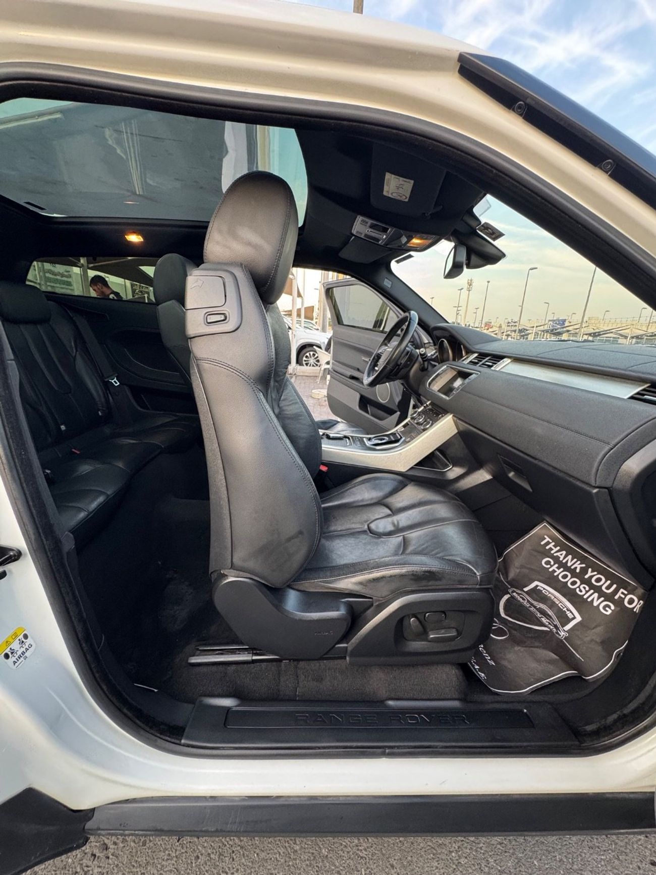 لاند روفر رانج روفر إيفوك HSE 2.0L Convertible