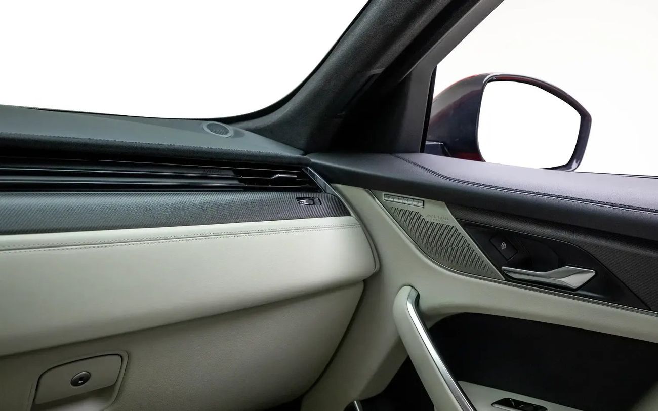 Jaguar F Pace - Euro Spec