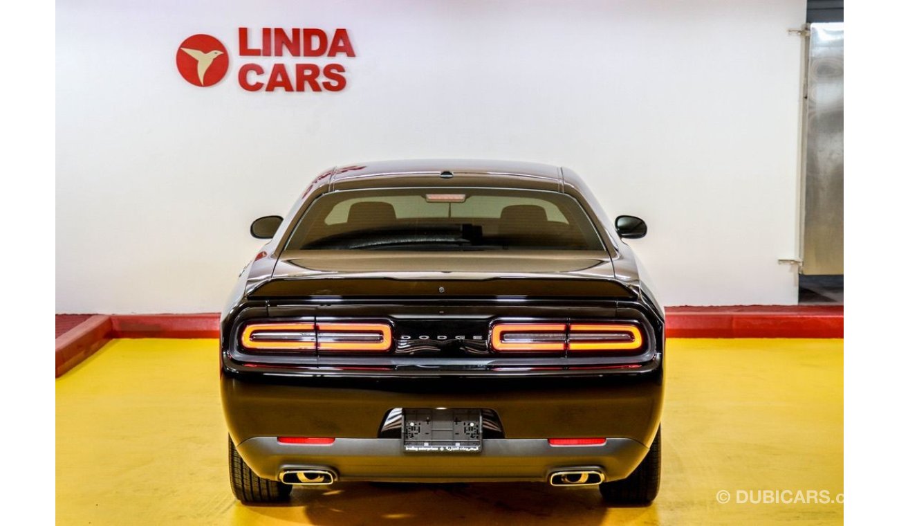 دودج تشالينجر Dodge Challenger SXT 2019 GCC under Agency Warranty with Zero Down-Payment.