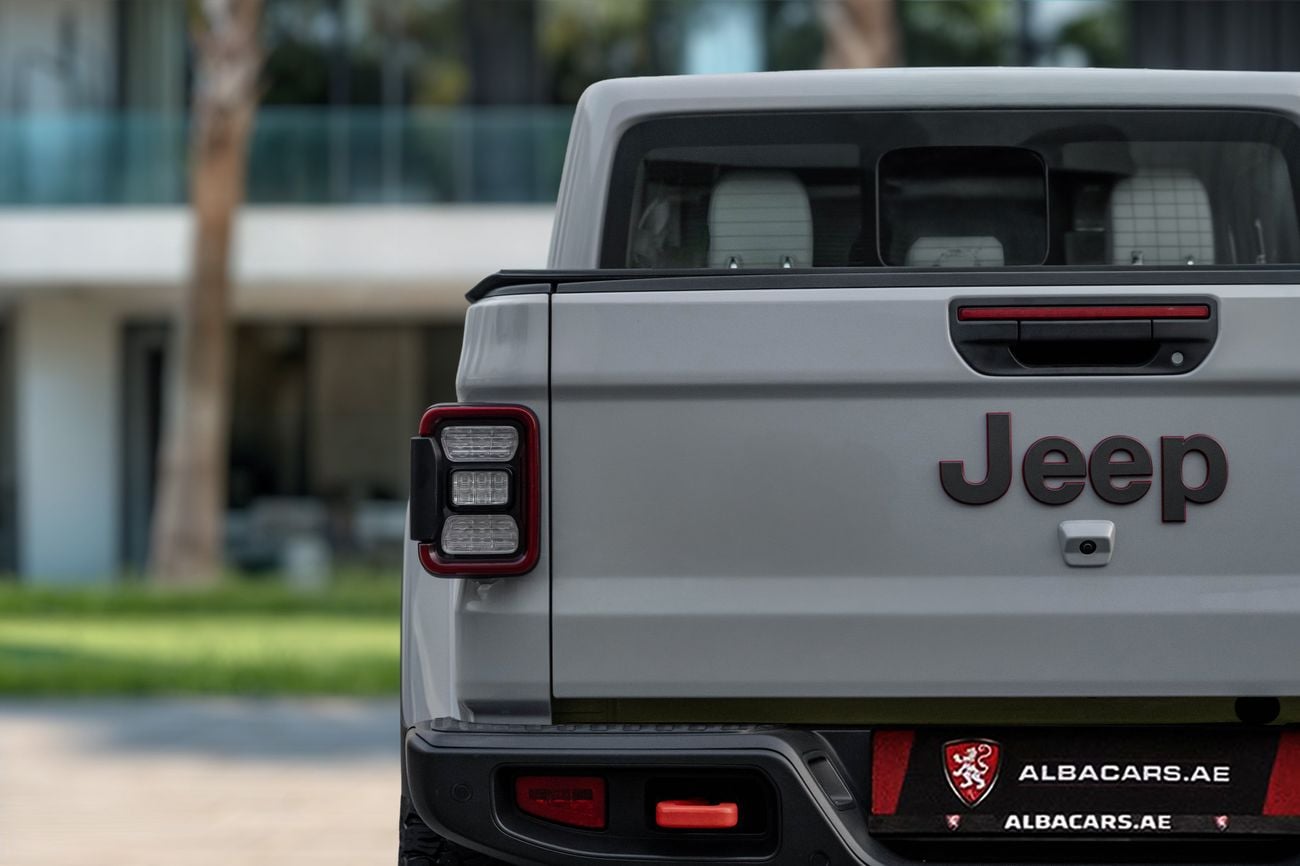 جيب جلادياتور Gladiator Sand Runner | 3,423 P.M | 0% Downpayment | Jeep Warranty til Feb 2027!