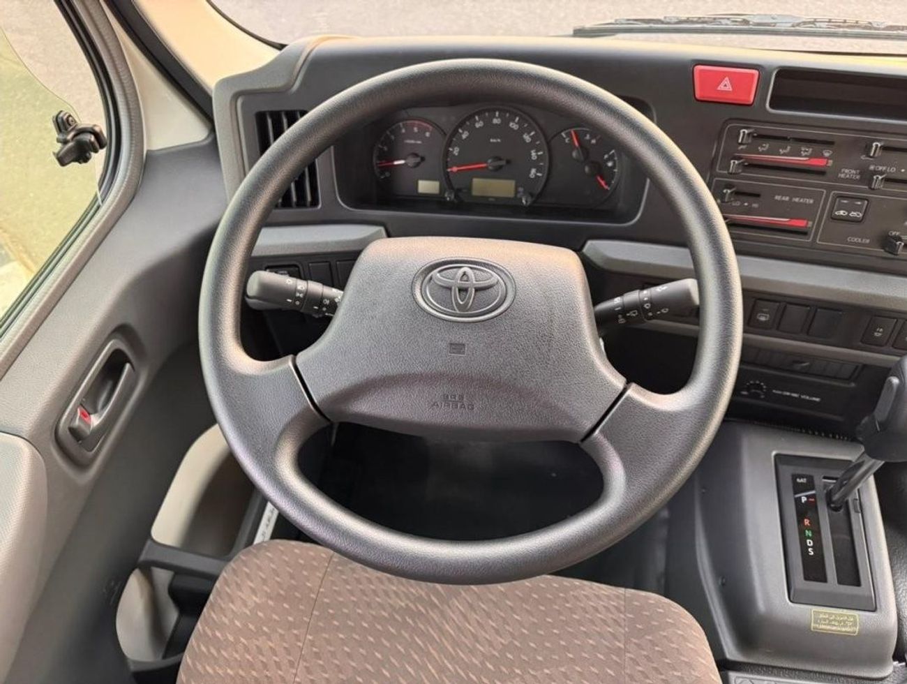 Toyota Coaster TOYOTA COASTER 2.8L AUTOMATIC 22 SEATER 2025