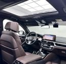 بي أم دبليو M550i 2023 BMW 550i xDrive, 4.4L Bi-Turbo V8 AWD, 530bhp 750Nm Torque, 8-Speed Auto-Gearbox.
