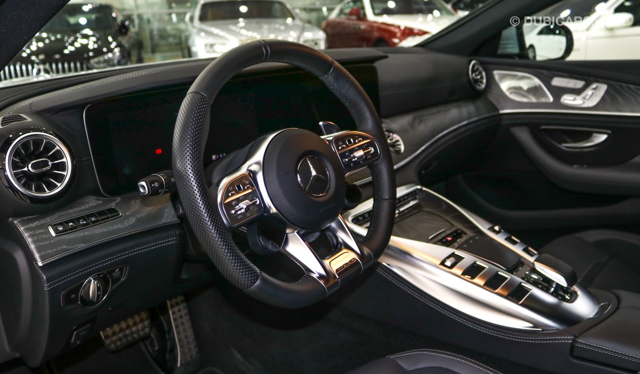 Mercedes-Benz GT43 4 Matic