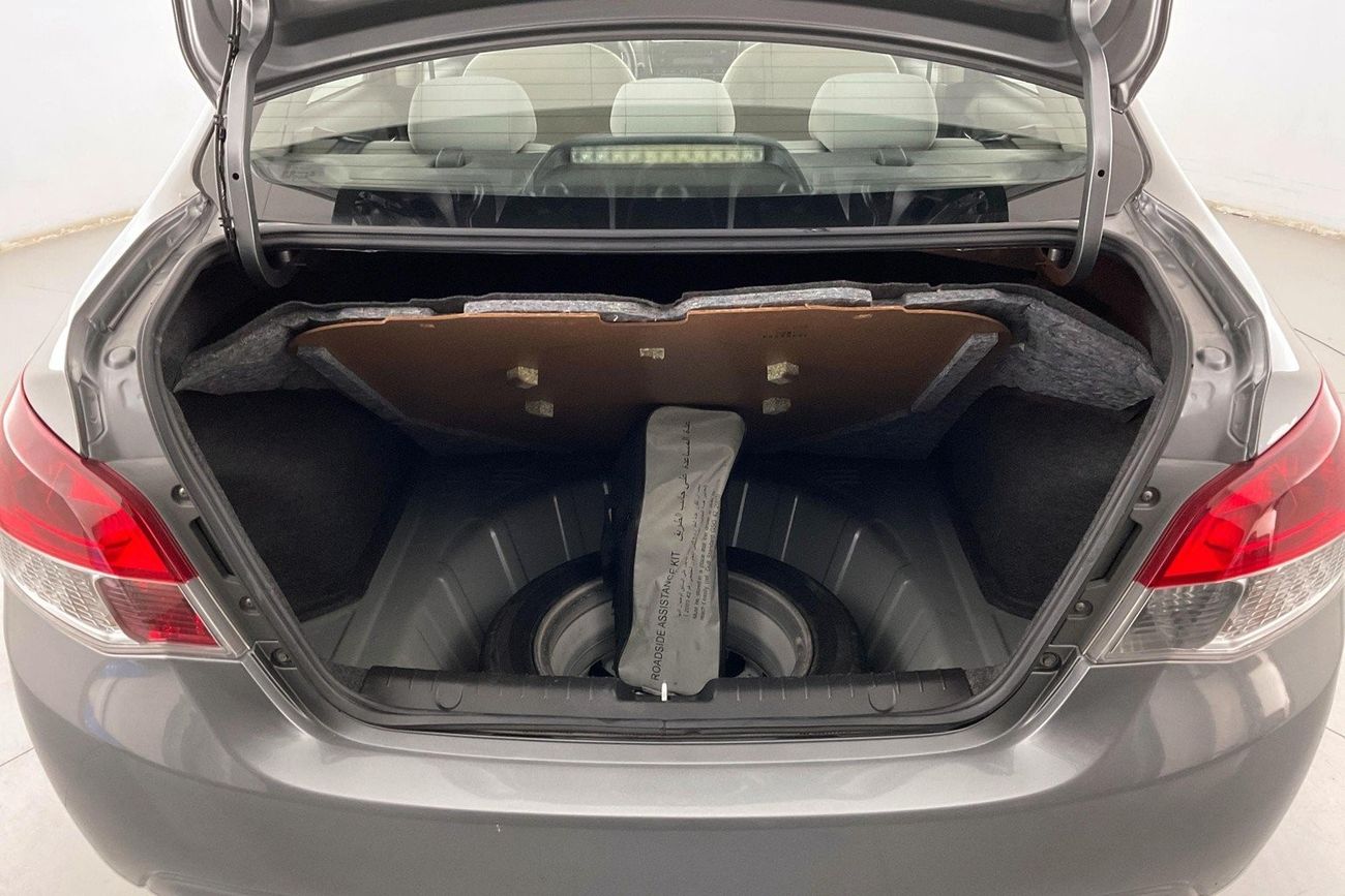 كيا ريو LX | ضمان مجاني لمدة عام | 0 دفعة أولى