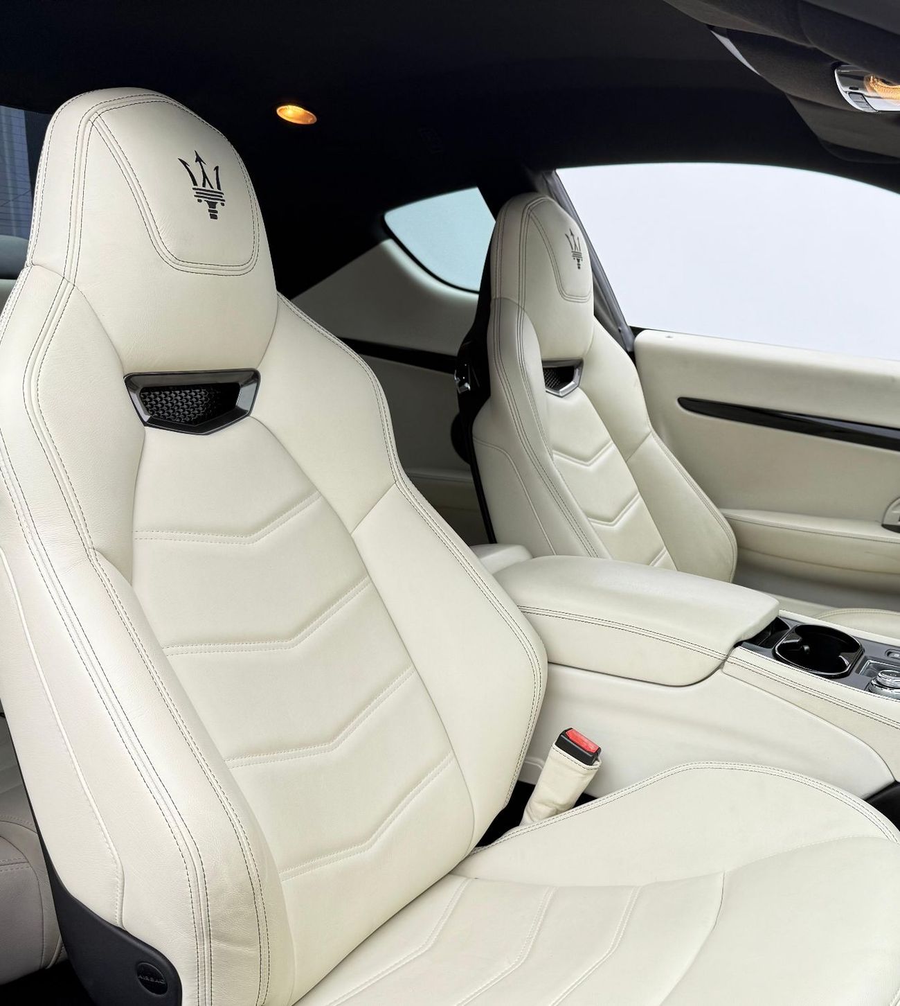 Maserati Granturismo 2018 Maserati GranTurismo Sport, Warranty, Service History, Very Low Km, Excellent Condition, GCC