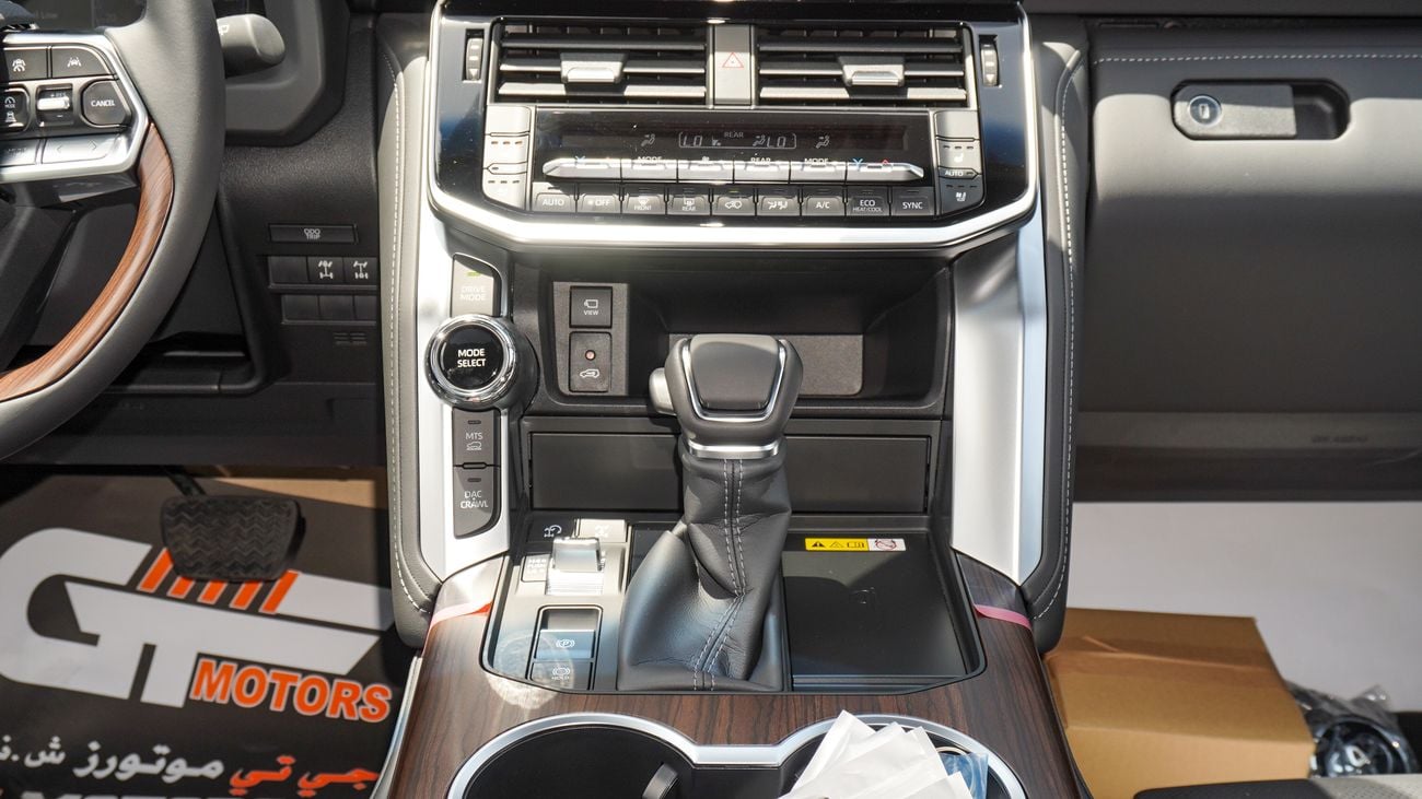 تويوتا لاند كروزر VX 3.5L V6