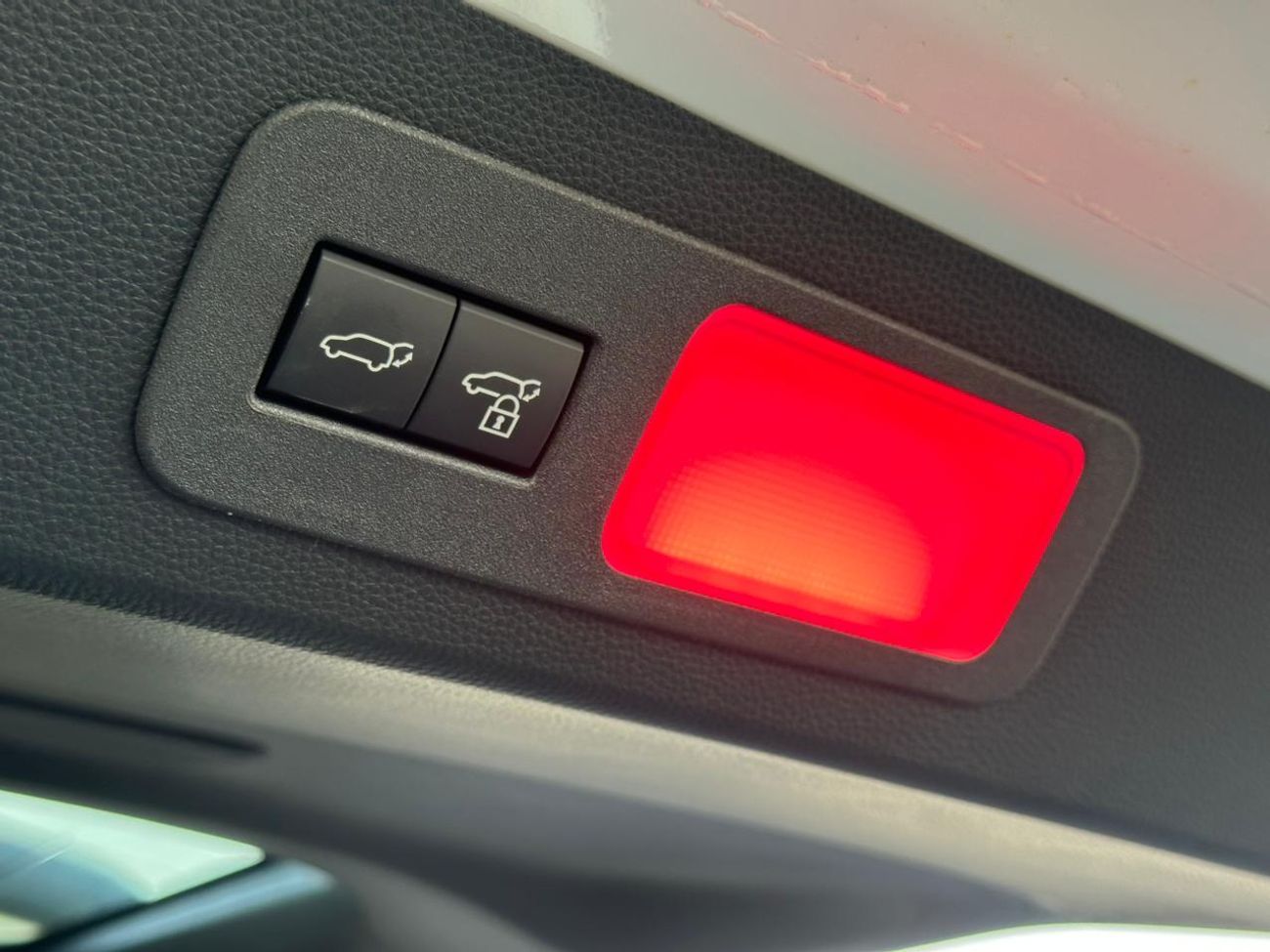 تويوتا لاند كروزر GR-S 3.3L