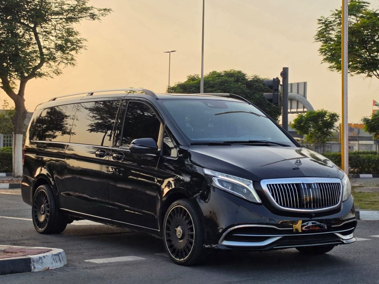 مرسيدس بنز V 250 2019 Mercedes-Benz V-Class V 250 GCC Specs