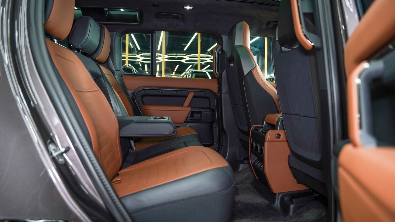 Land Rover Defender Octa