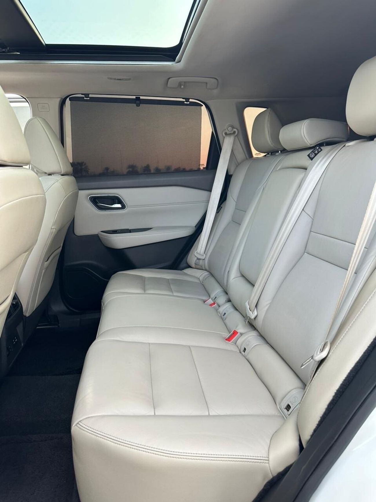 نيسان روج SL