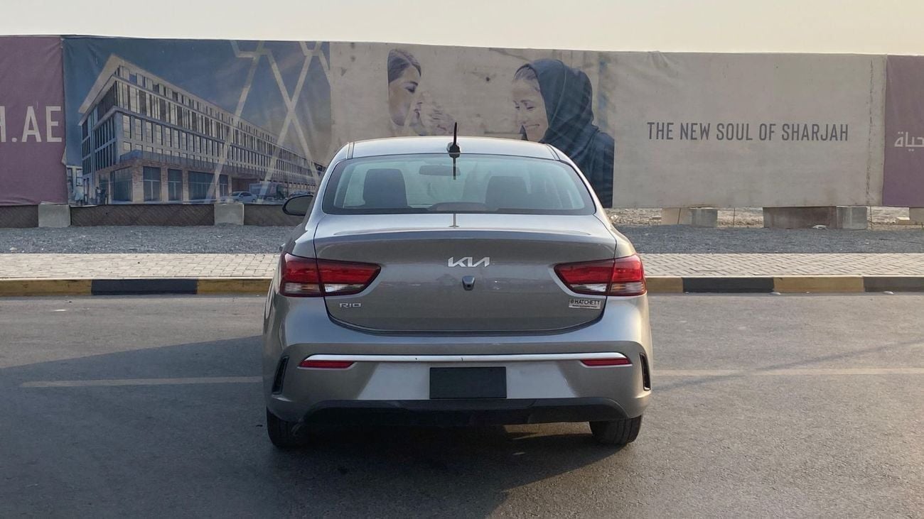 كيا ريو MPI 1.6L Sedan