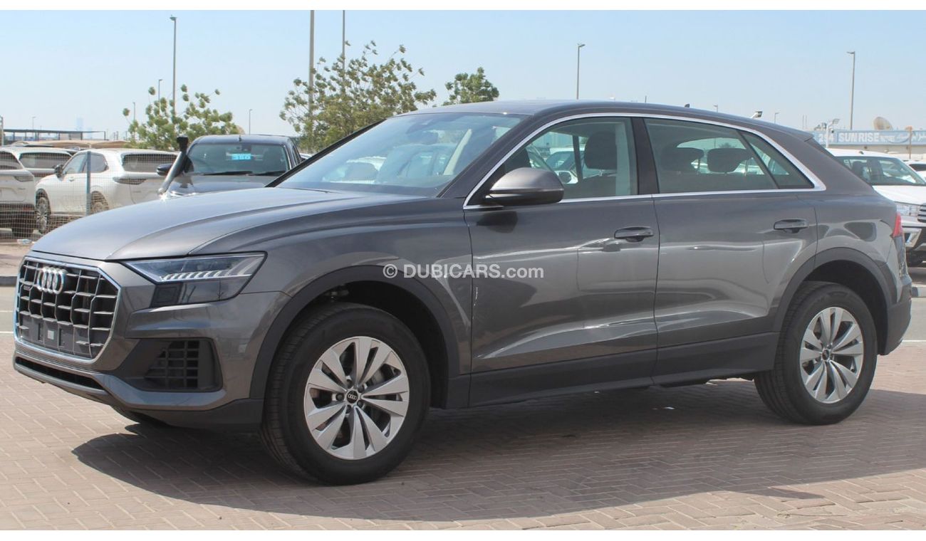 أودي Q8 AUDI Q8 4.0L 55 TFSI QUATTRO