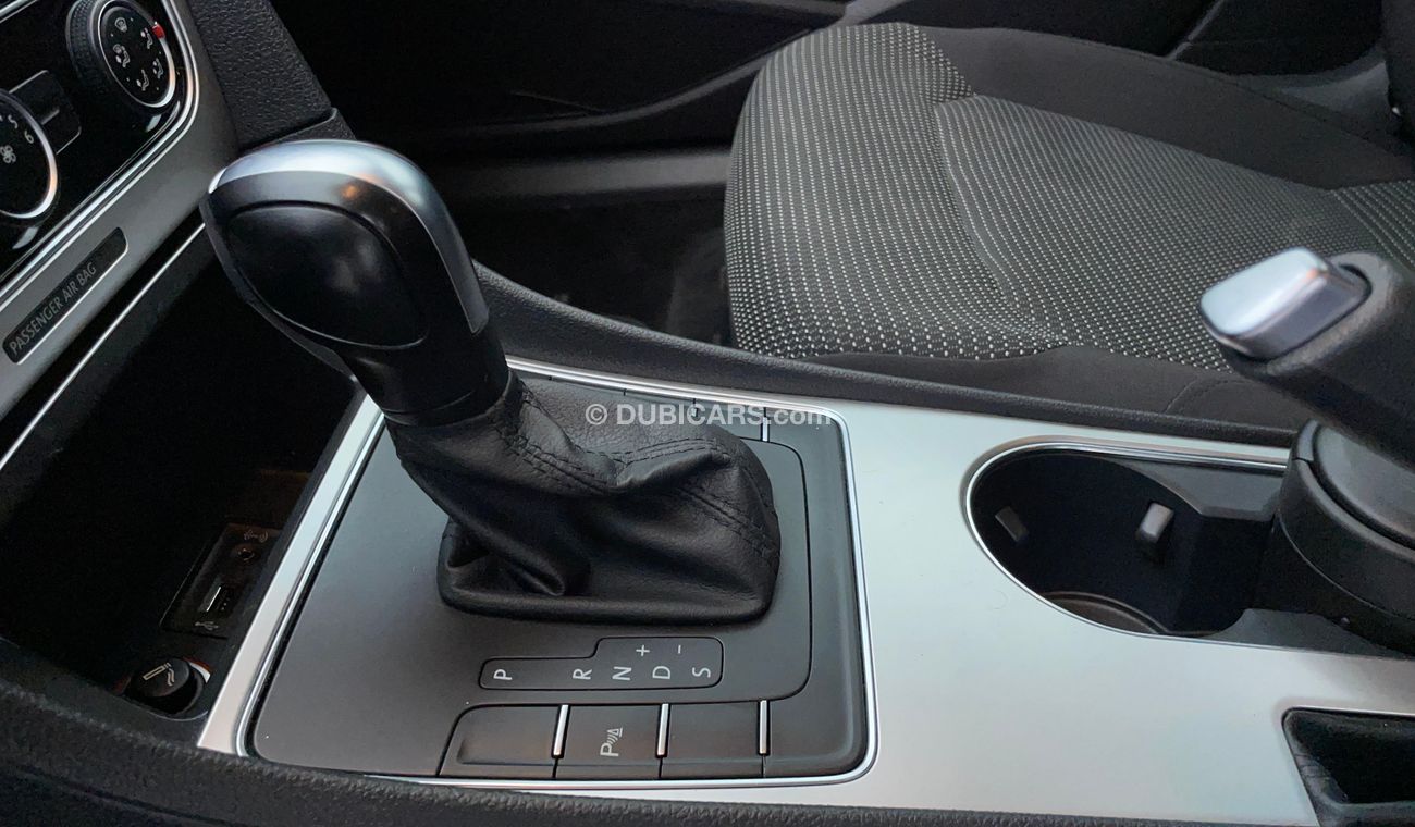 Volkswagen Passat TRENDLINE 2.5 | Zero Down Payment | Free Home Test Drive