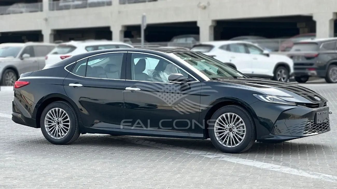 تويوتا كامري 2.0 GVP LUXURY AT