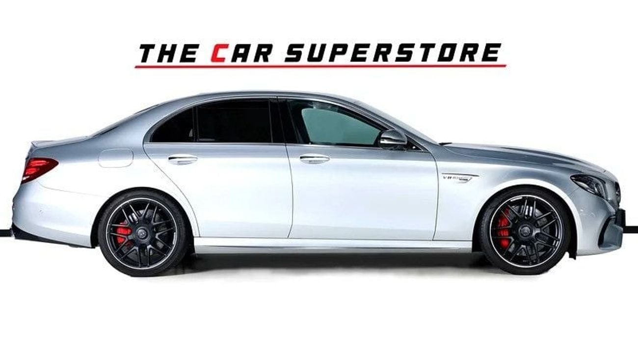 Mercedes-Benz E 63 S AMG Std 4.0L